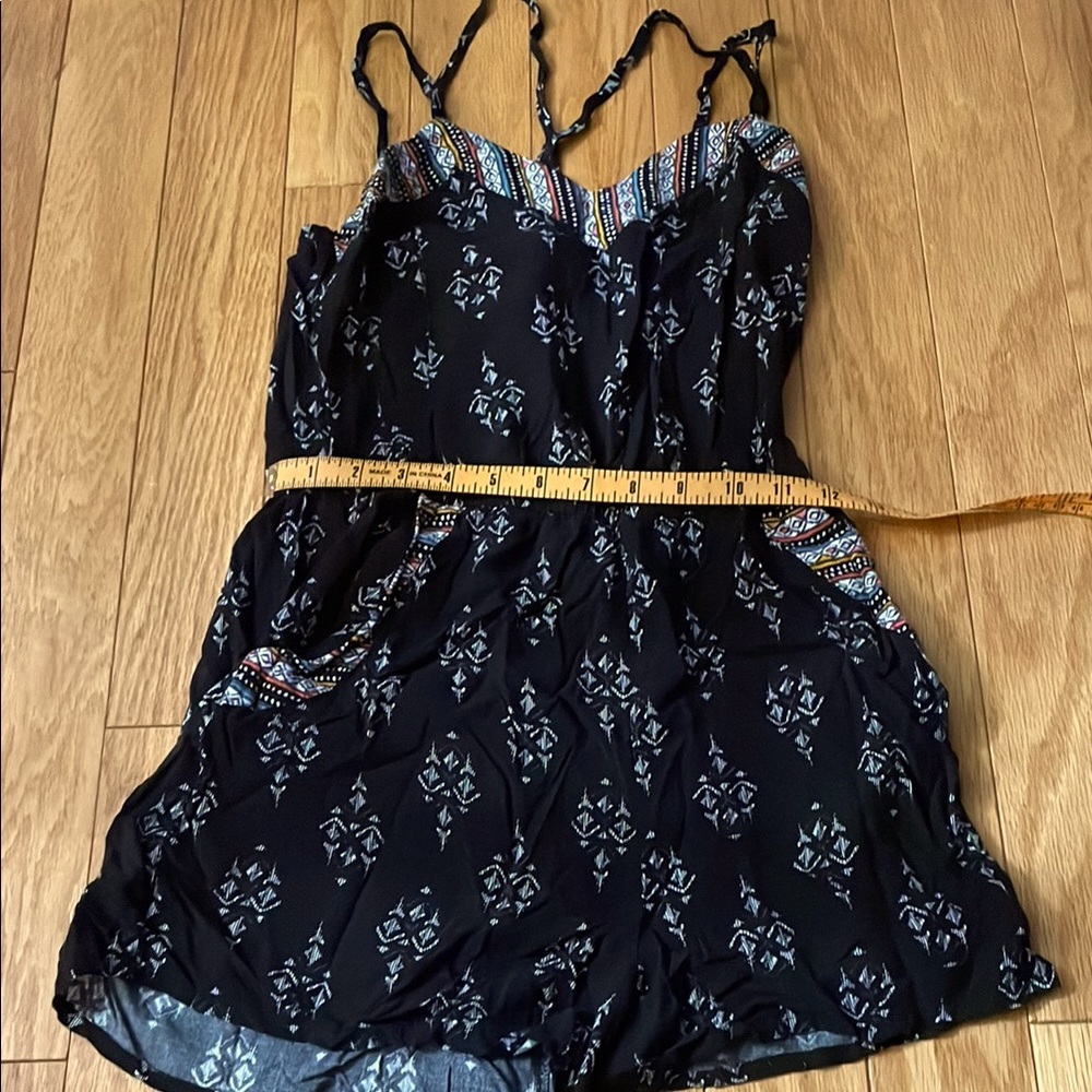 Black Patterned Spaghetti Strap jumper